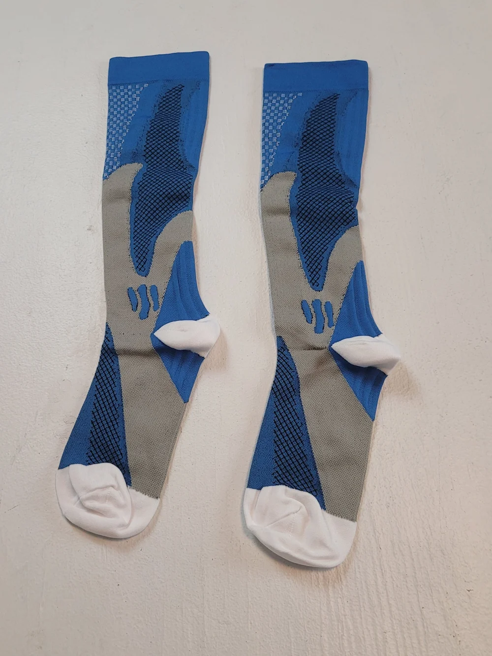 Performance Crew Socks - Blue & Gray